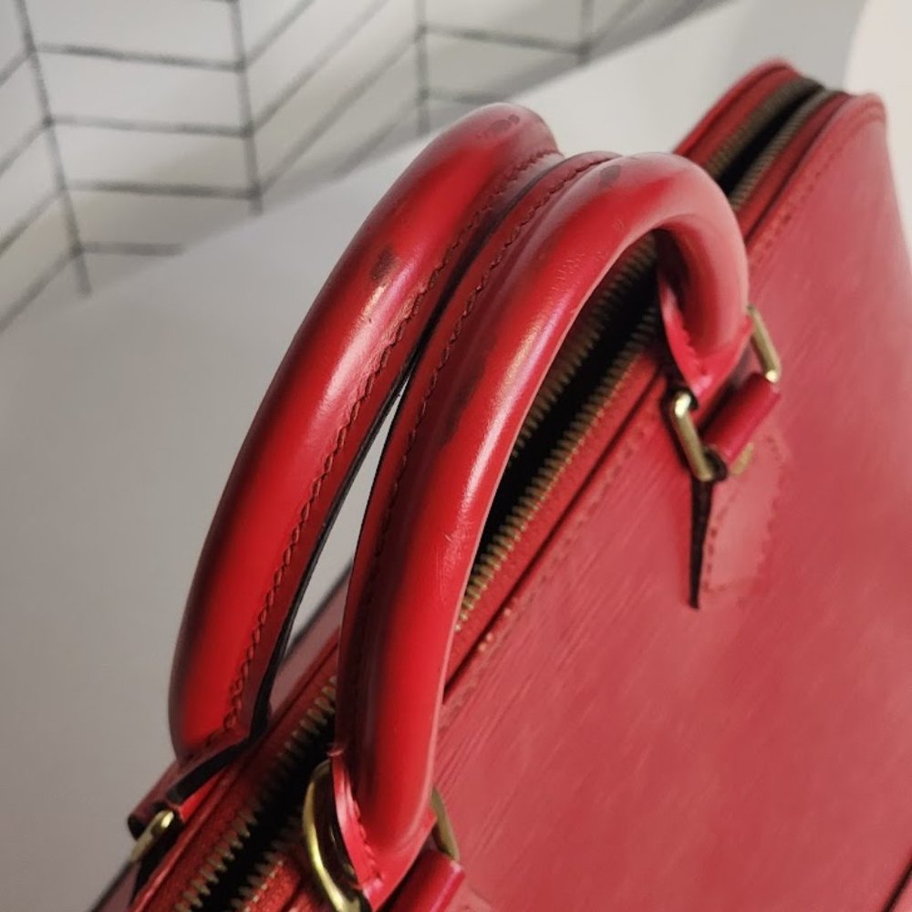 Authentic Pre-Owned Louis Vuitton Red Epi Alma Handbag - Picture 5 of 16